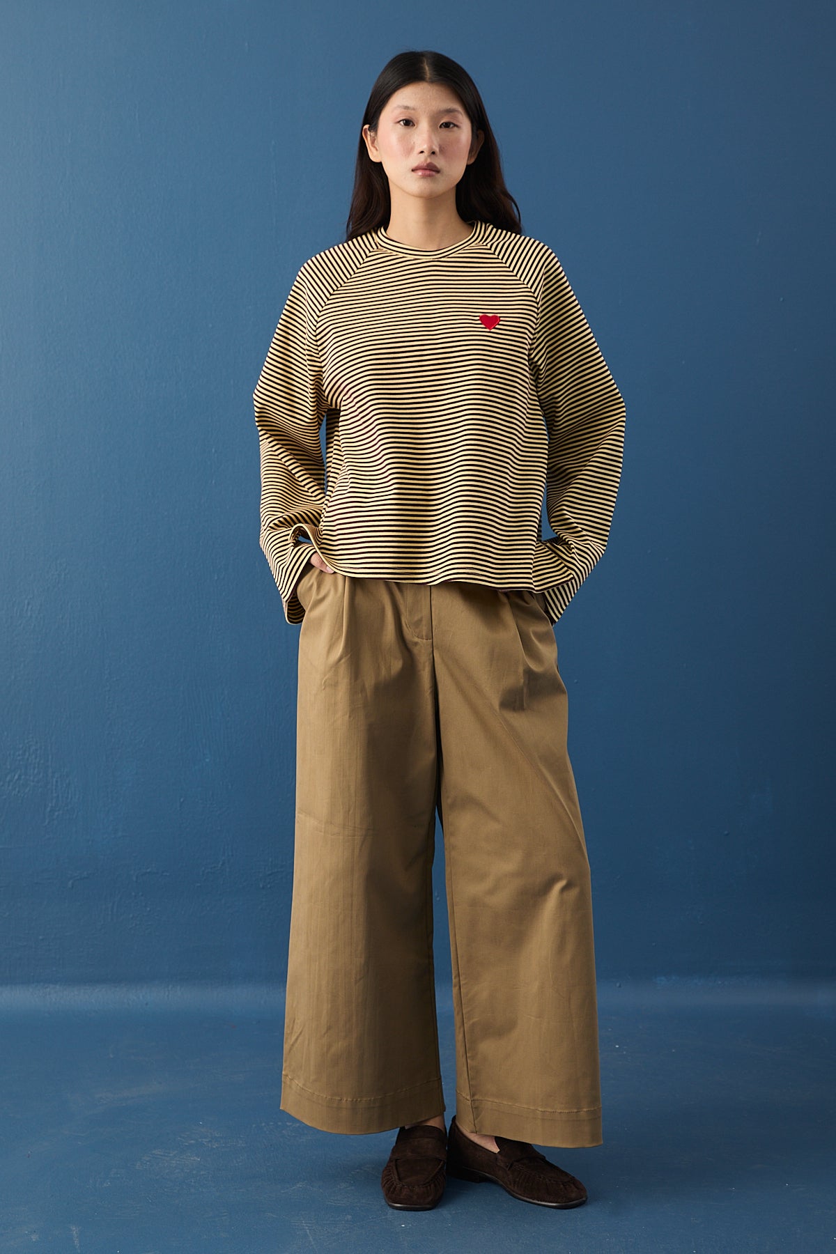 Şal Detaylı Çizgili Sweatshirt