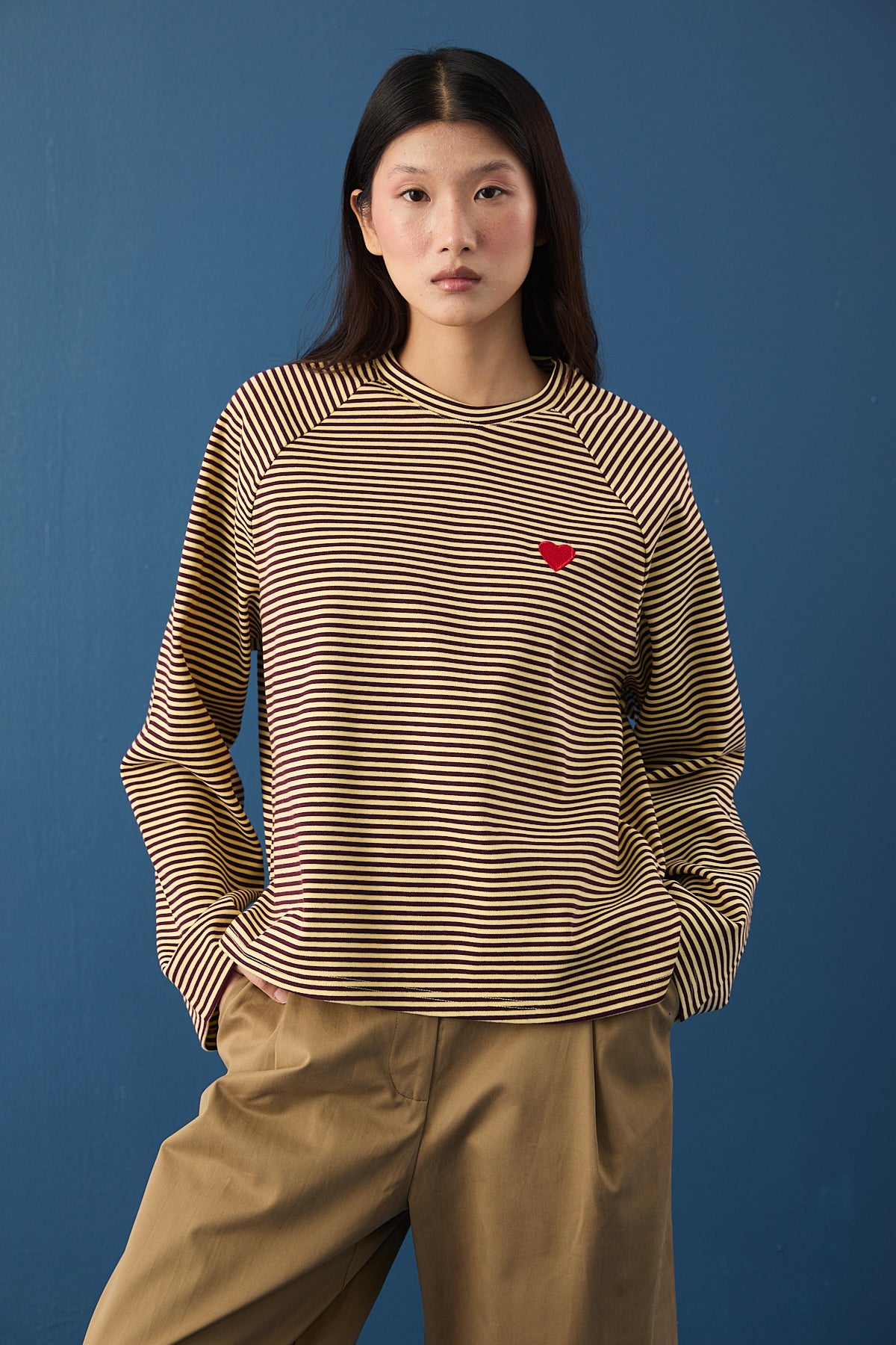 Şal Detaylı Çizgili Sweatshirt