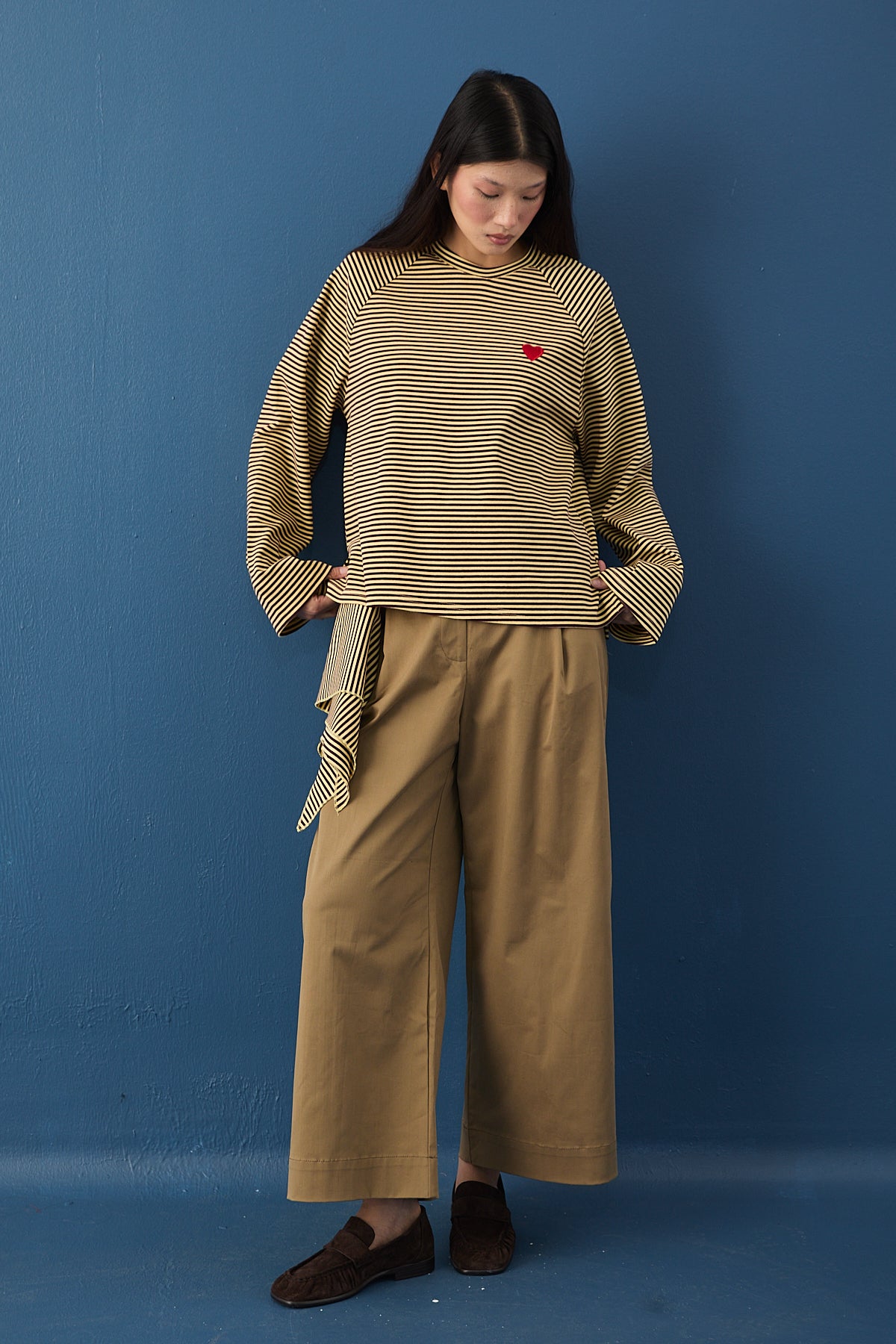 Şal Detaylı Çizgili Sweatshirt