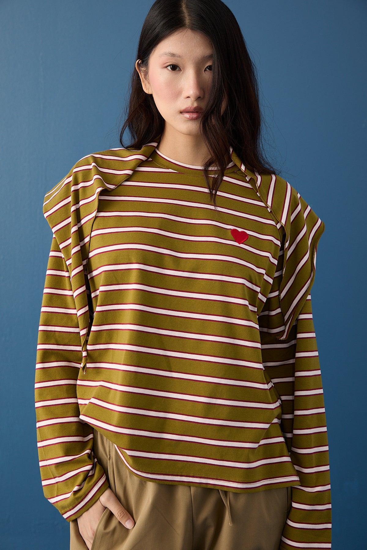Şal Detaylı Çizgili Sweatshirt