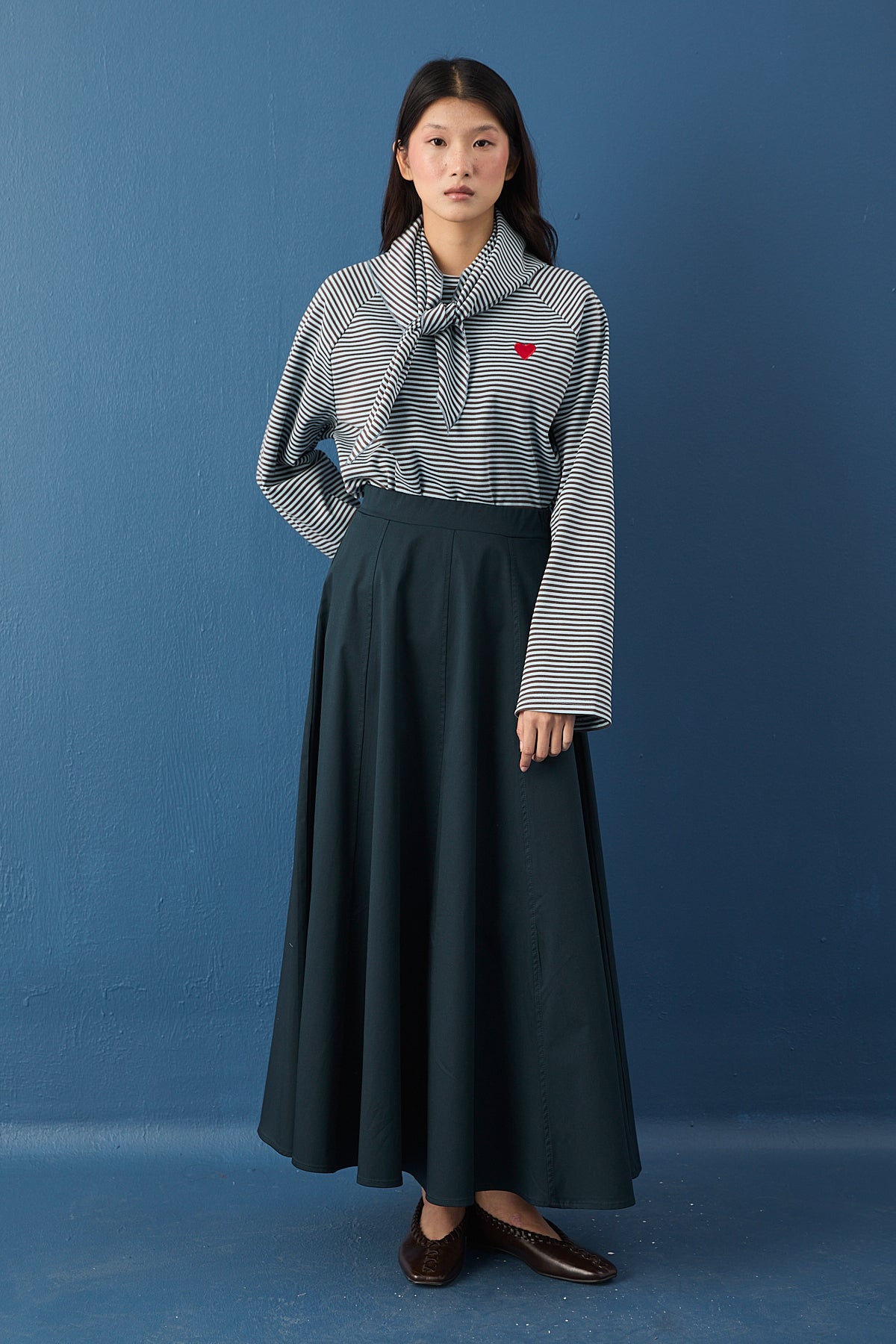 Şal Detaylı Çizgili Sweatshirt