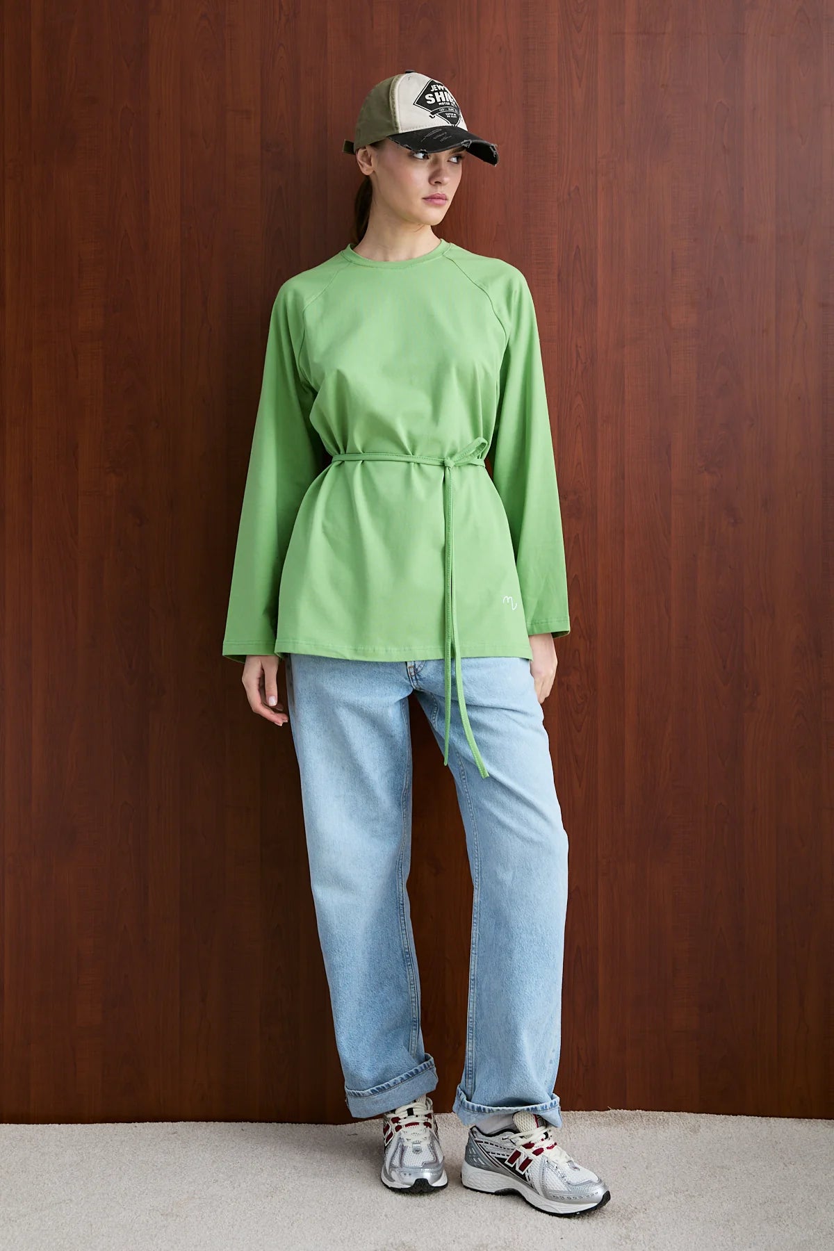 Reglan Kol Basic Sweatshirt