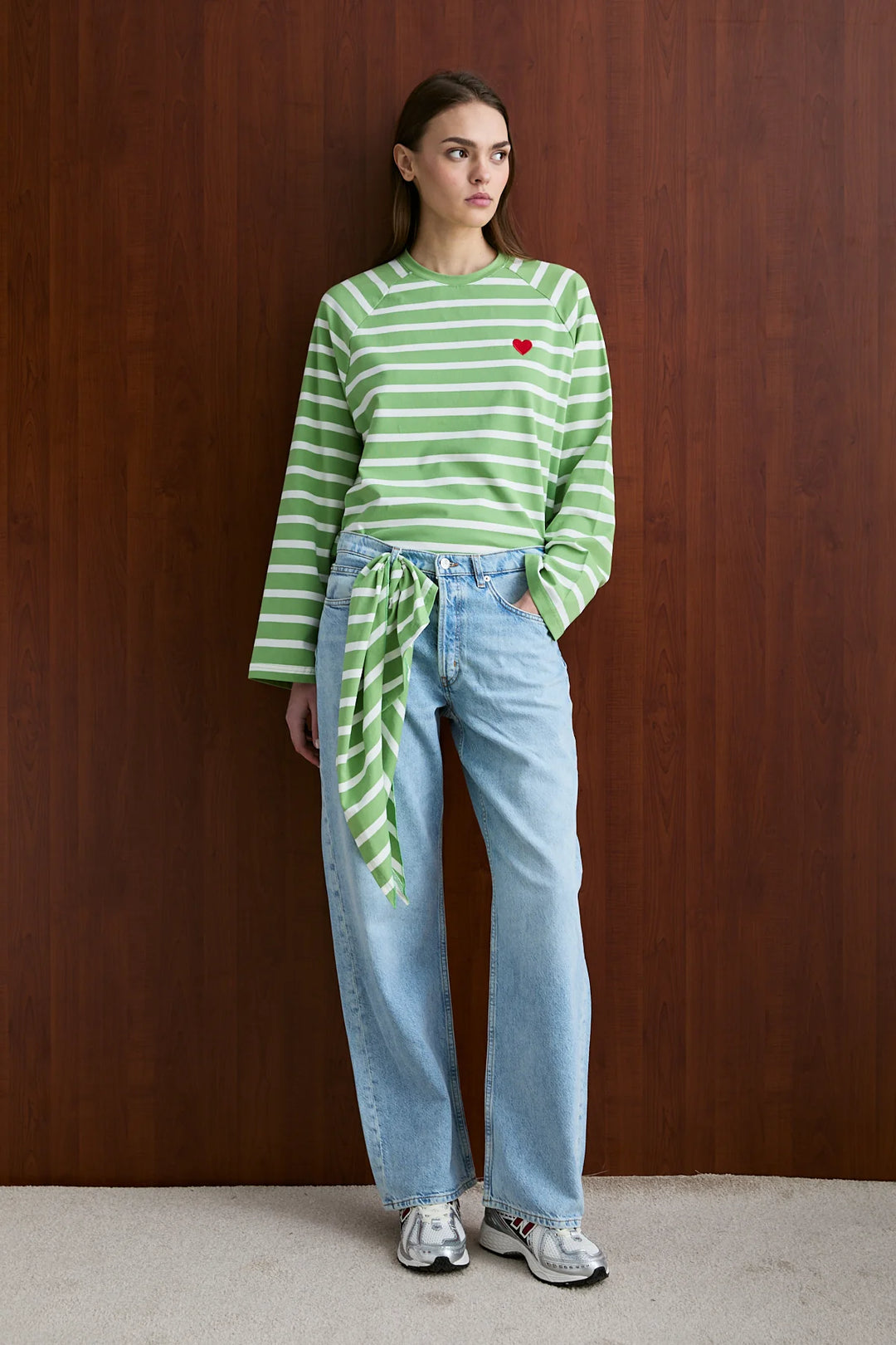 Şal Detaylı Çizgili Sweatshirt