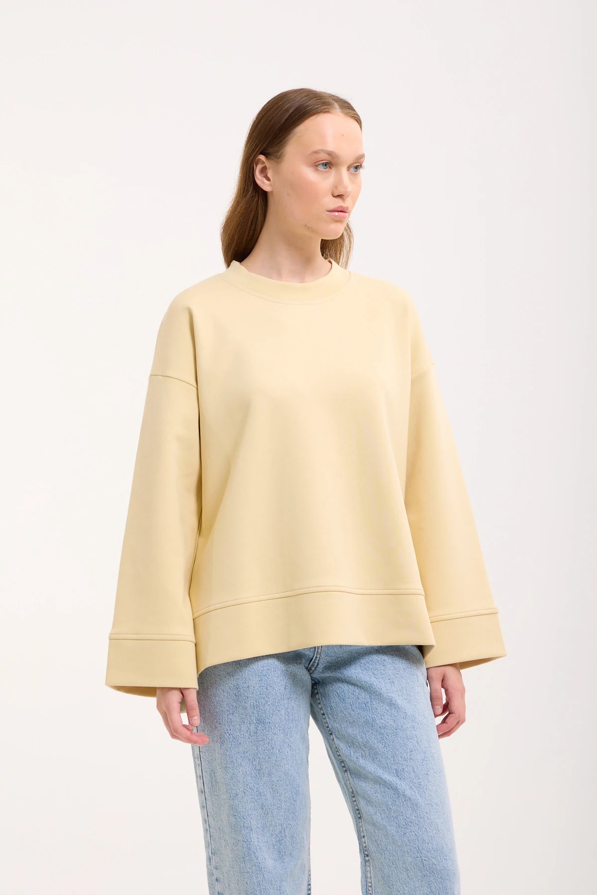 Nova Sweatshirt