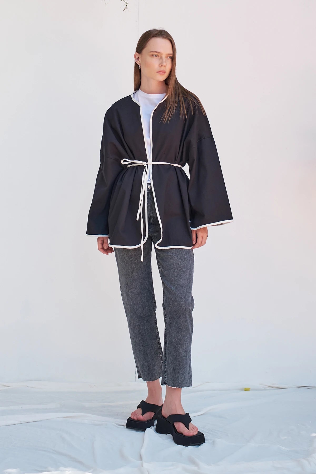 Vio Kemerli Kimono