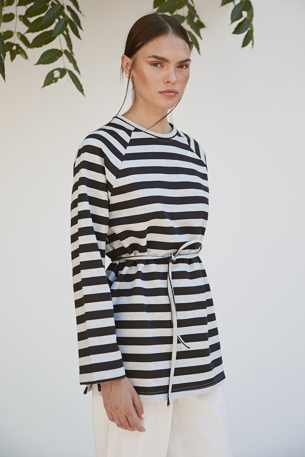 Reglan Kol Basic Sweatshirt